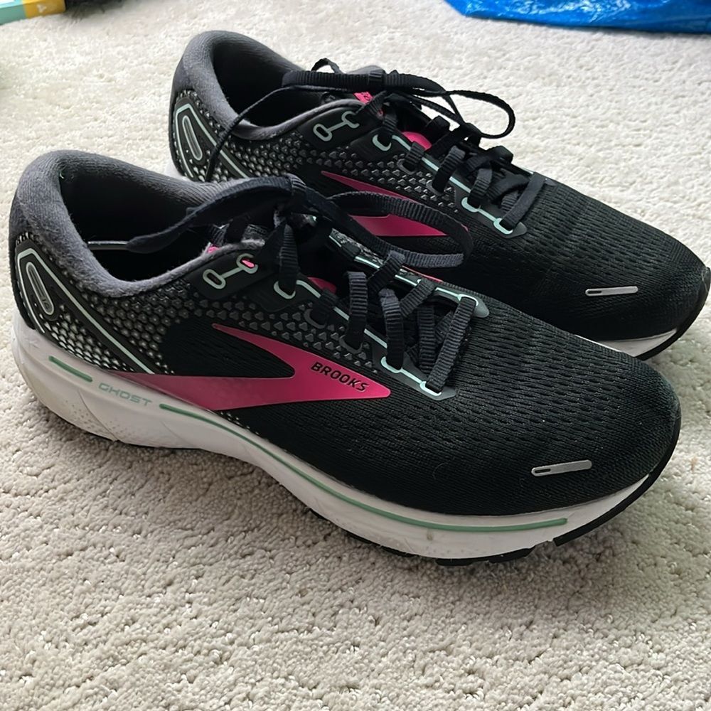 Brooks Ghost 14 Black Pink Running Shoes Women’s 9.5M